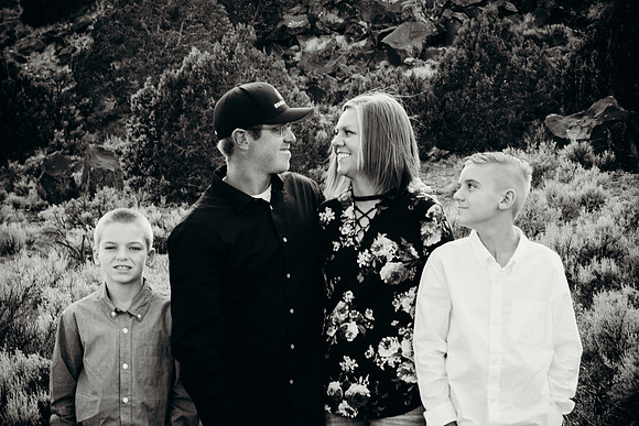DSC_9347BW2-2