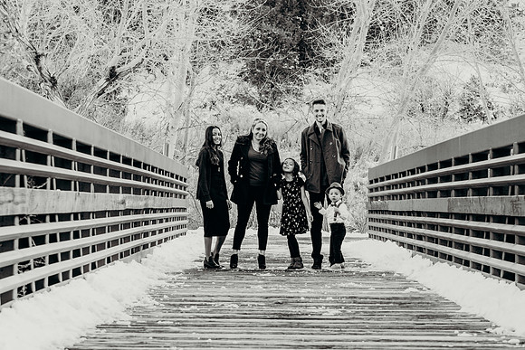 DSC_9285BW2-2